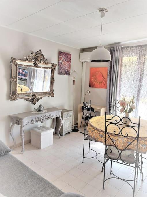 Apartament Iafrate-Oksoleil Villefranche-sur-Mer Zewnętrze zdjęcie